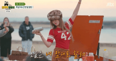 Korean celebrities compete through cooking in Backstreet Salesmen on JTBC