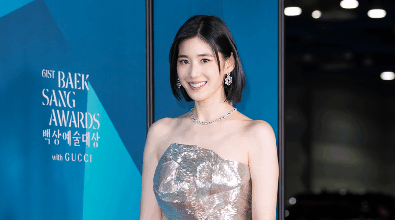 Jung Eunchae at the 61st Baeksang Arts Awards red carpet at COEX Hall D