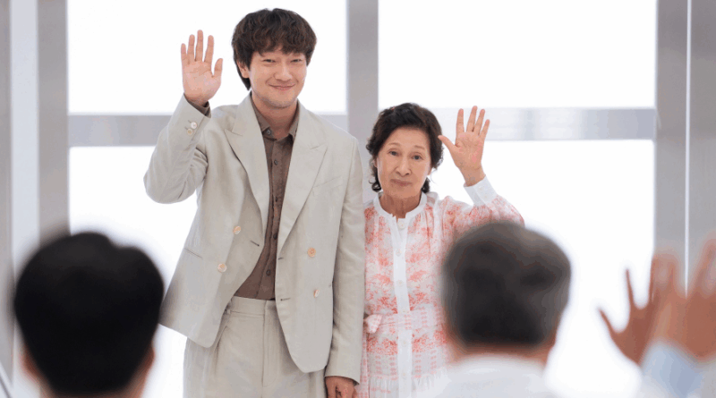 Kim Hyeja and Son Seokgu in Beautiful As Heaven finale exploring reincarnation