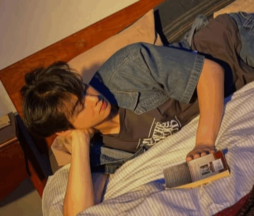 Cha Eunwoo reveals new fashion photos and prepares for military enlistment