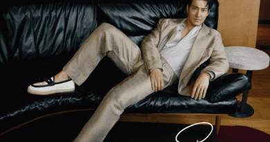 Choi Siwon leads multiple entertainment projects with charismatic presence