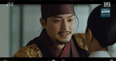 Actor Kim Ji-hoon reveals a hidden truth in SBS historical fantasy drama Gwi Gong