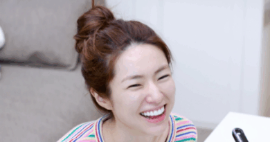 Ha young cooks and laughs in her solo life debut on KBS FunStaurant