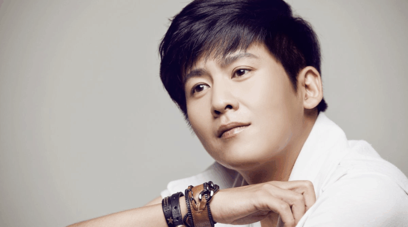 Kpop artist Hong Kyung Min launches monthly concert and new songs project