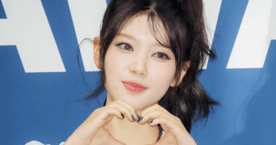 ILLIT member Moka injured her right hand ahead of university festival performance