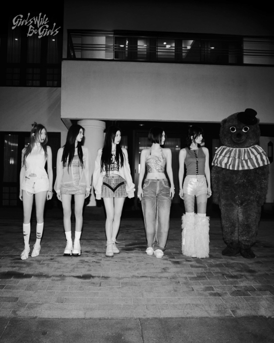 ITZY's comback with mini album Girls Will Be Girls including new concept photos