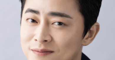 Jo Jung suk wins Most Influential Actor at Brand Customer Loyalty Awards 2025