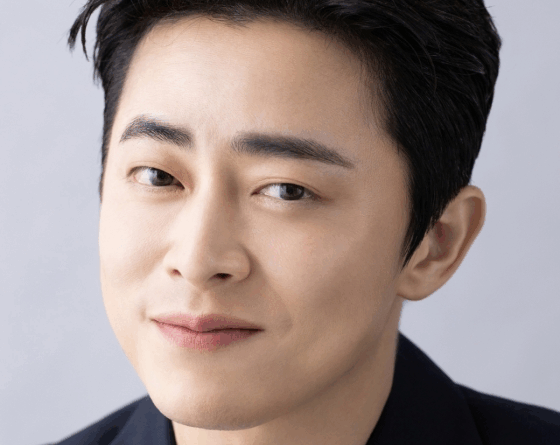 Jo Jung suk wins Most Influential Actor at Brand Customer Loyalty Awards 2025