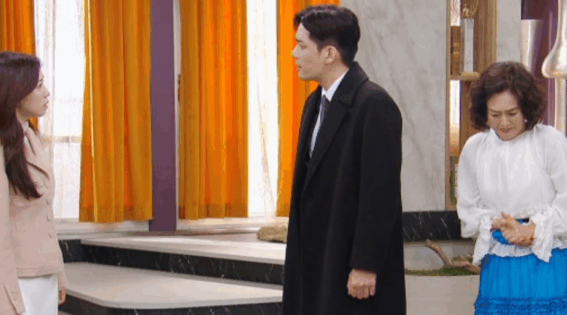 KBS2 drama The Queens House sparks controversy over public preschool scene