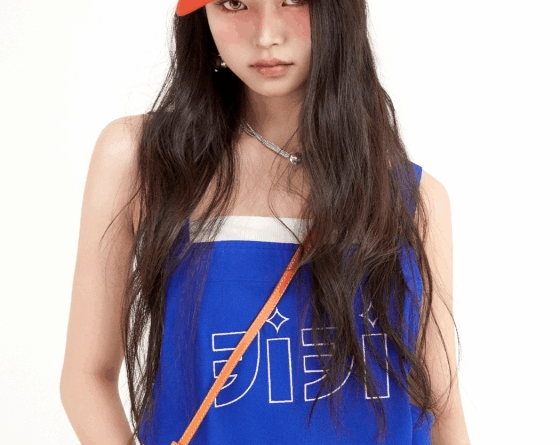 KiiiKiii Haeum throws first pitch for Samsung Lions at 2025 KBO League game