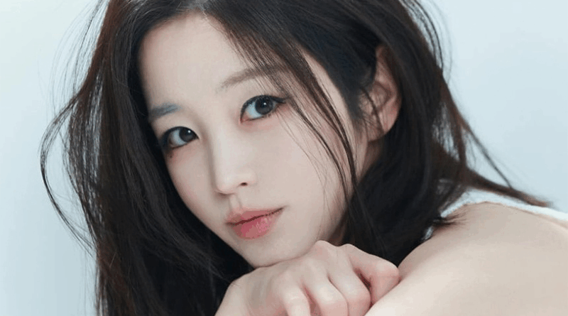 Korean broadcaster Kim Na jeong reappears on social media after drug scandal