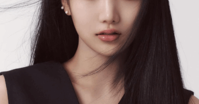 Kim So-yeon honored with birthday support from fans through TROTPICK app