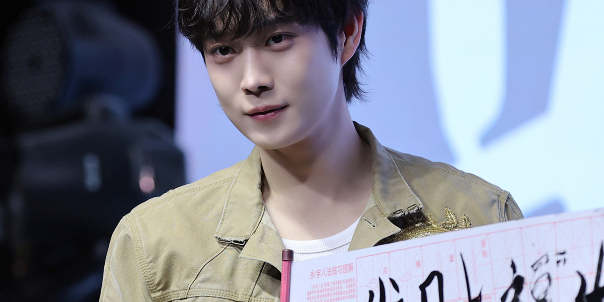 Kim Young Dae successfully concludes his first Shanghai fan meeting