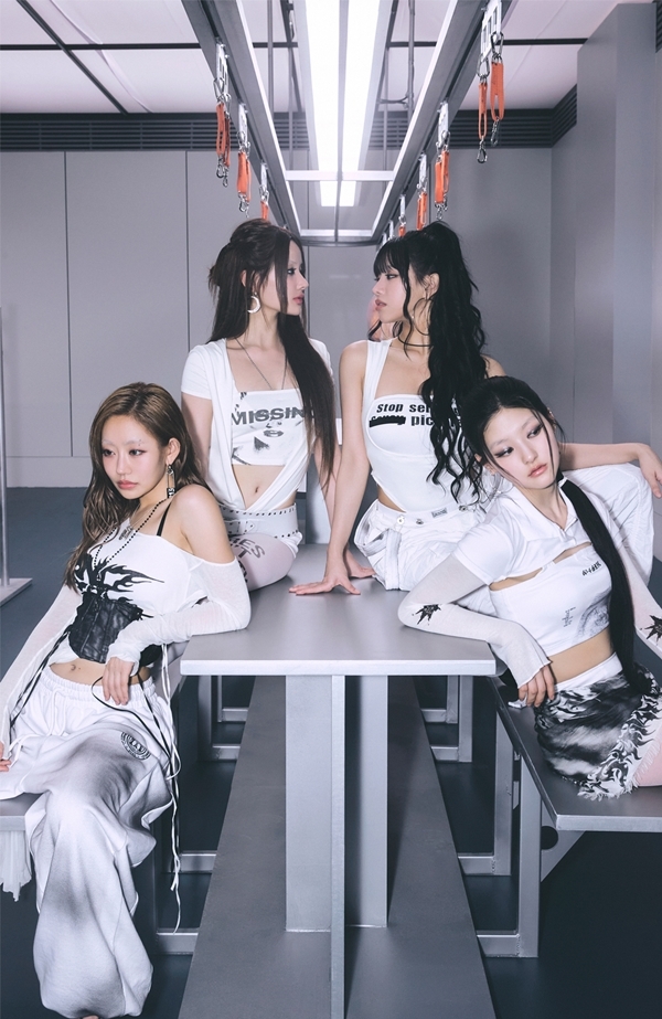 KISS OF LIFE's stunning concept photos for their fourth mini album 224, featuring futuristic looks.