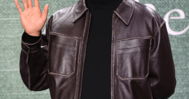 Lee Do hyun returns from military service ready to resume his acting career