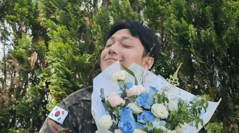 Lee Do Hyun kicks off his Asia fan tour Re DO HYUN after military discharge
