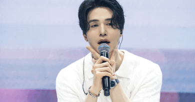 Lee Dong Wook reunites with fans in Tokyo at The Magical Moment fan meeting