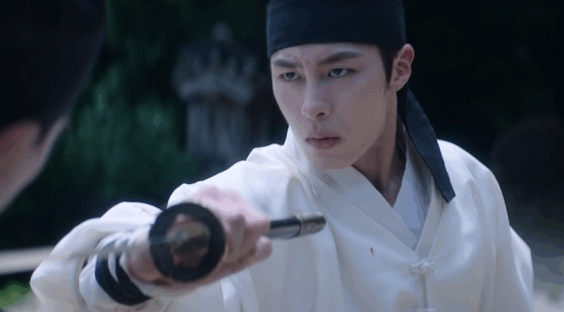 Lee Jae-wook starring in the Netflix Korean period drama Tangeum