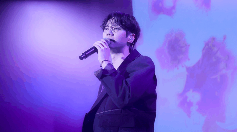 Lee Junyoung performs at a solo fan meeting event in Tokyo with heartfelt cover songs