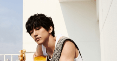 Lee Seungyun performs at Korean college festivals and international music events