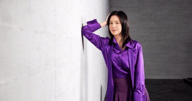 Lee Youngae returns to theater stage with Hedda Gabler in 2025