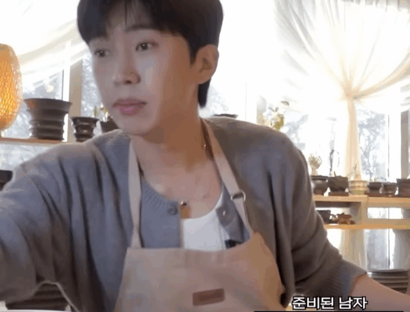 Lim Young woong paints flowerpots in a YouTube video surprising fans with his humor