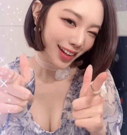 KPop star Lizzy returns to stage after DUI with emotional fan meeting in Tokyo