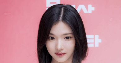 Jiwoo of Hearts to Hearts attends MUSINSA BEAUTY FESTA photocall in Seoul