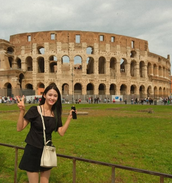 Nam Bo-ra Gives a Glimpse Into Her Whirlwind Honeymoon in Italy