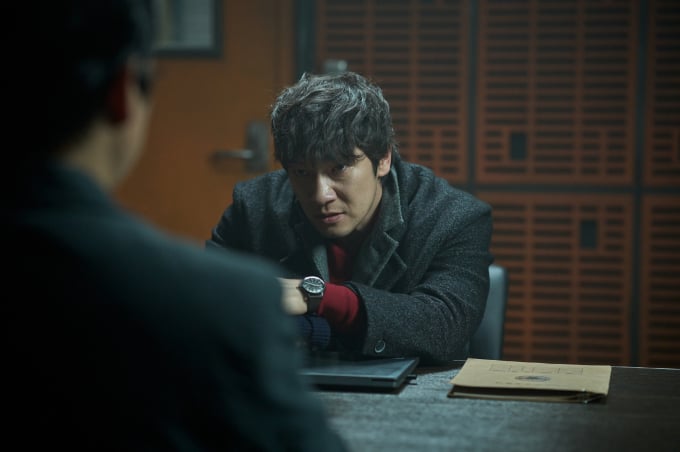 Kim Da-mi stars in the mind-bending drama Nine Puzzle unravel the mystery on Disney Plus