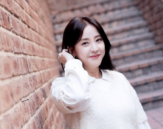 Park Eunhye talks about dating after divorce on reality show Because I'm Solo