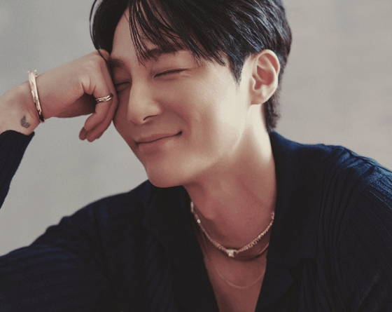 Roy Kim debuts as producer with Lee Changsubs new single