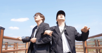 Running Man stars HaHa and Daniel Choi cross Yshaped bridge in Pocheon episode