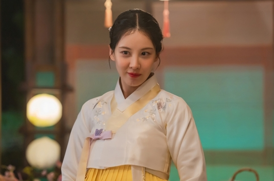 Seohyun takes on three complex roles in The Male Leads First Night fantasy series