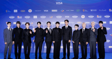 SEVENTEEN performs live for fans at historic Jamsu Bridge in Seoul