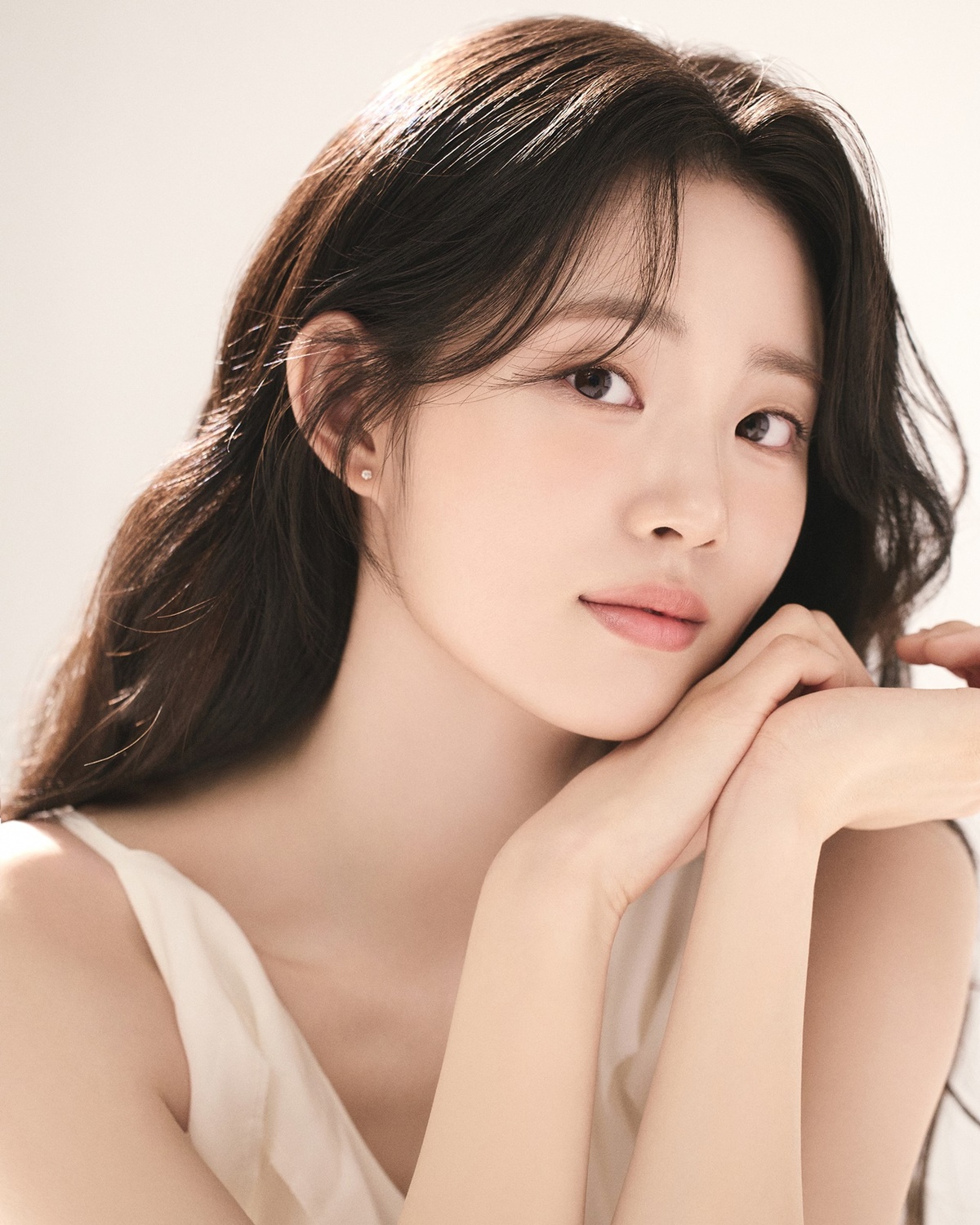 Shin Si-a in Resident Playbook shows both her acting prowess and her role's complexity
