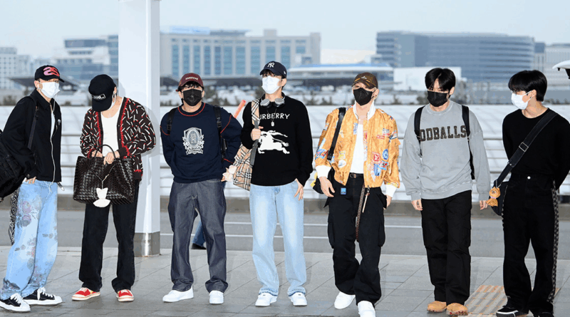 Stray Kids leave Incheon International Airport for Japanese concert tour