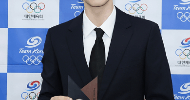 ENHYPEN Sunghoon appointed as ambassador for Korea Sports Committee ahead of 2026 Olympics