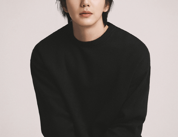 Yoo Seungho donates to Ronald McDonald House Korea to support sick children