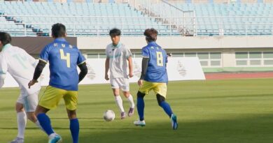 Korean Soccer Legends Face Off in Epic Coaching Showdown