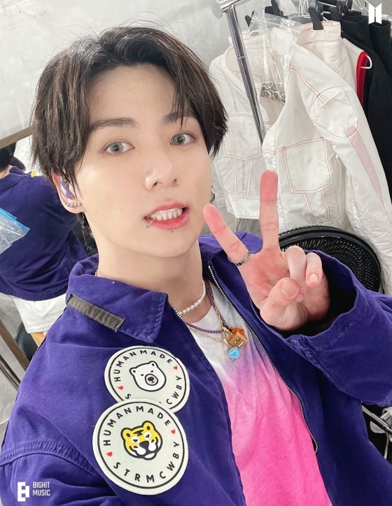 Jung Kook celebrates military discharge with special fan events and support