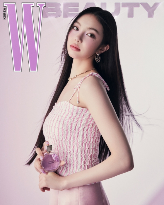 K-pop group Hearts2Hearts meets Chanel Beauty in W Korea's latest issue