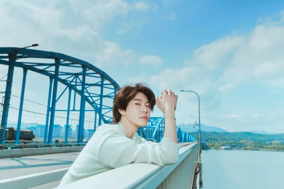 Explore DOYOUNG's second album Soar with its powerful alternative rock track Eternity