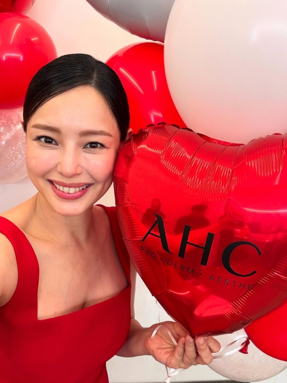 Honey Lee embraces her role as a mom while embarking on an exciting Netflix project.