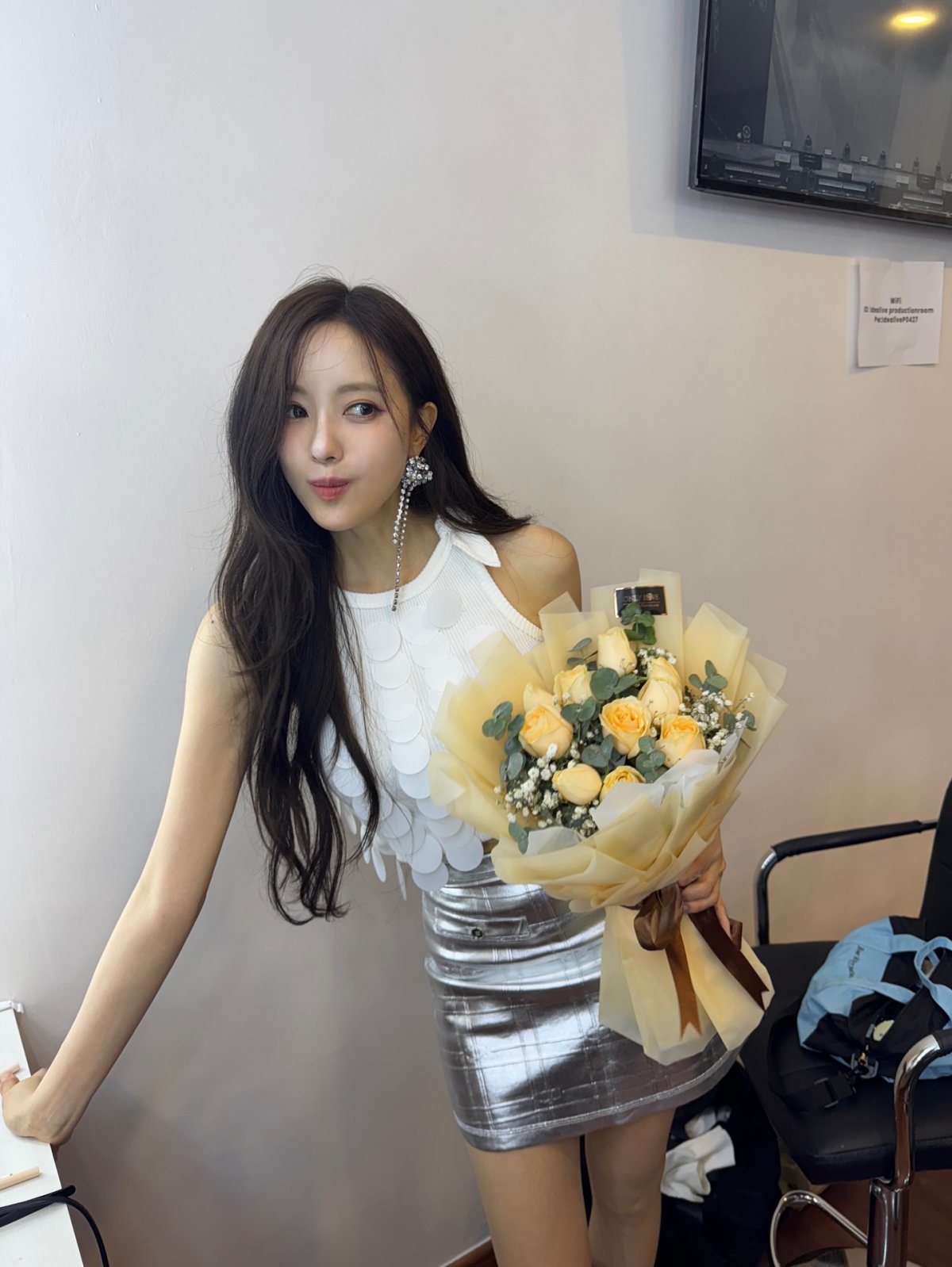K-pop star Hyomin mesmerizes the audience in Malaysia with her Barbie-like beauty and stage presence