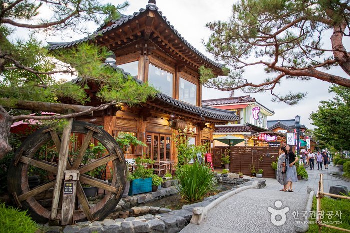 Discover top filming sites in Jeonju featured in global hit drama The Taste of You