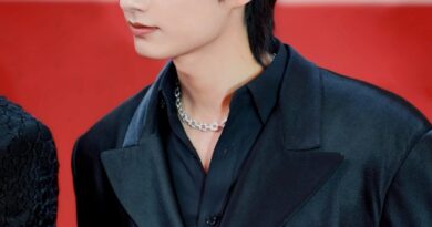 SEVENTEEN’s Jun Shines at Shanghai International Film Festival