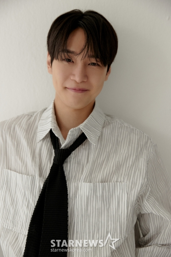 A portrait of Kang You-seok, a fast-rising talent in Korean drama