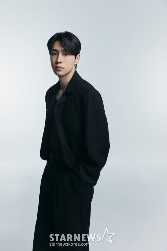 Actor Kang You-seok appearing in a leading role in the Korean drama Resident Playbook