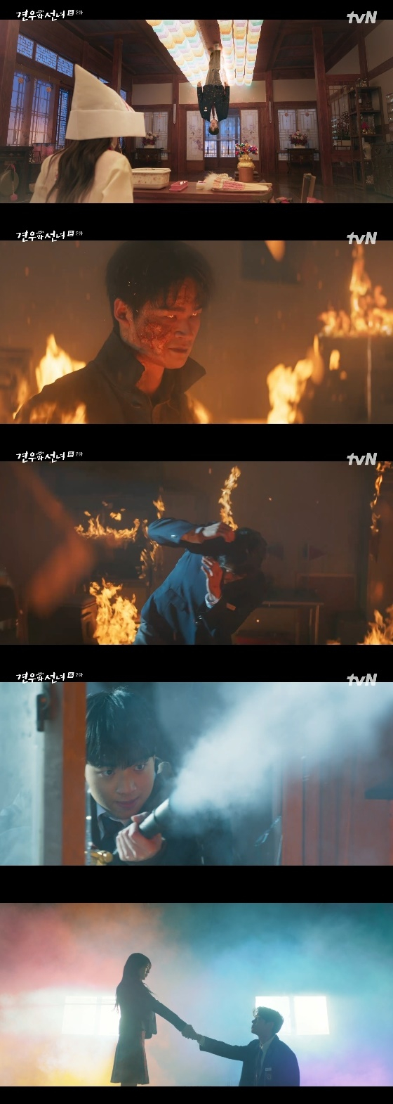 Gyeonu and Sung-ah's intense rescue scene in the burning warehouse from Love and Fate